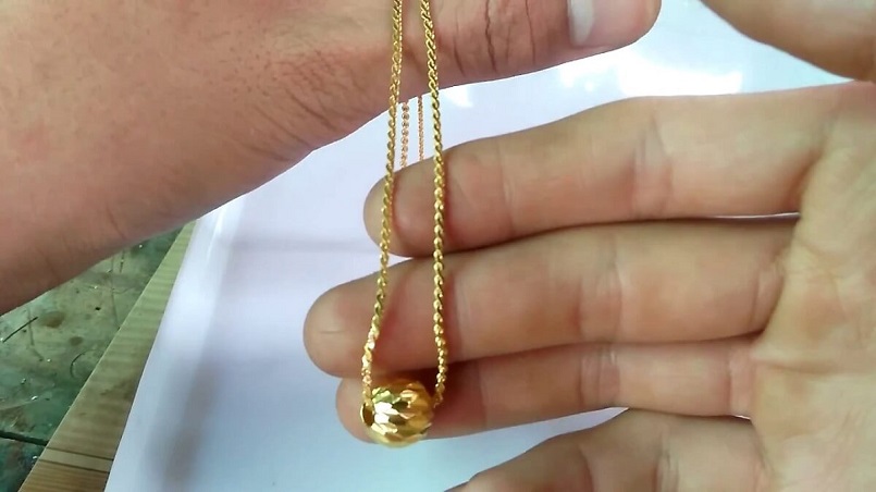 Giải thích ý nghĩa của nằm mơ thấy dây chuyền bằng vàng Giải thích ý nghĩa của nằm mơ thấy dây chuyền bằng vàng