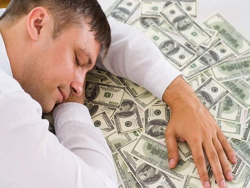 Mơ thấy tiền đô la Mỹ bạn nên đánh đề con số mấy? Mơ thấy tiền đô la Mỹ bạn nên đánh đề con số mấy?